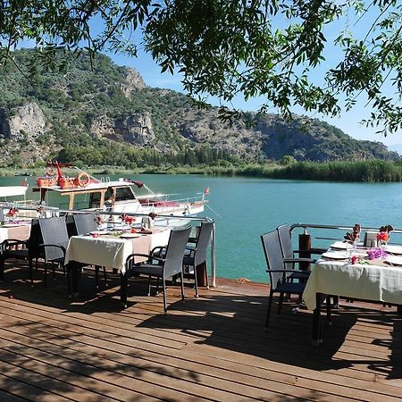 Longhouse Inn Hotel Дальян Экстерьер фото