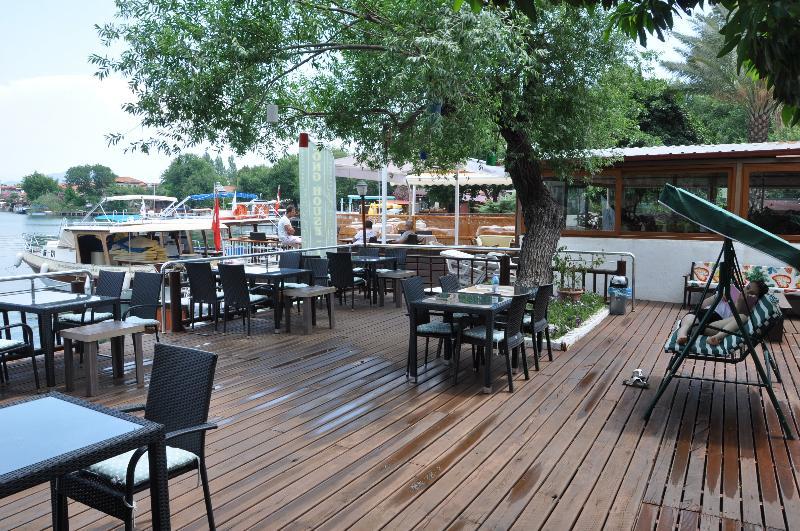 Longhouse Inn Hotel Дальян Экстерьер фото